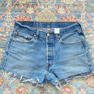 levi’s 501 cutoff shorts